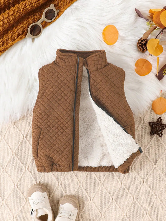 A Simple And Casual Brown Sleeveless Zipper Jacket For Outdoor